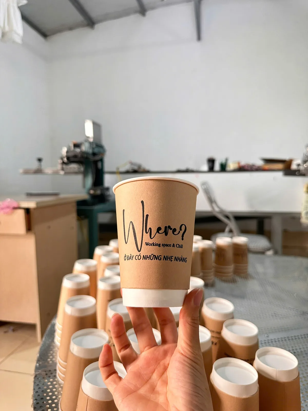 Mẫu cốc nhựa in logo thực tế tại xưởng In Hương Lan