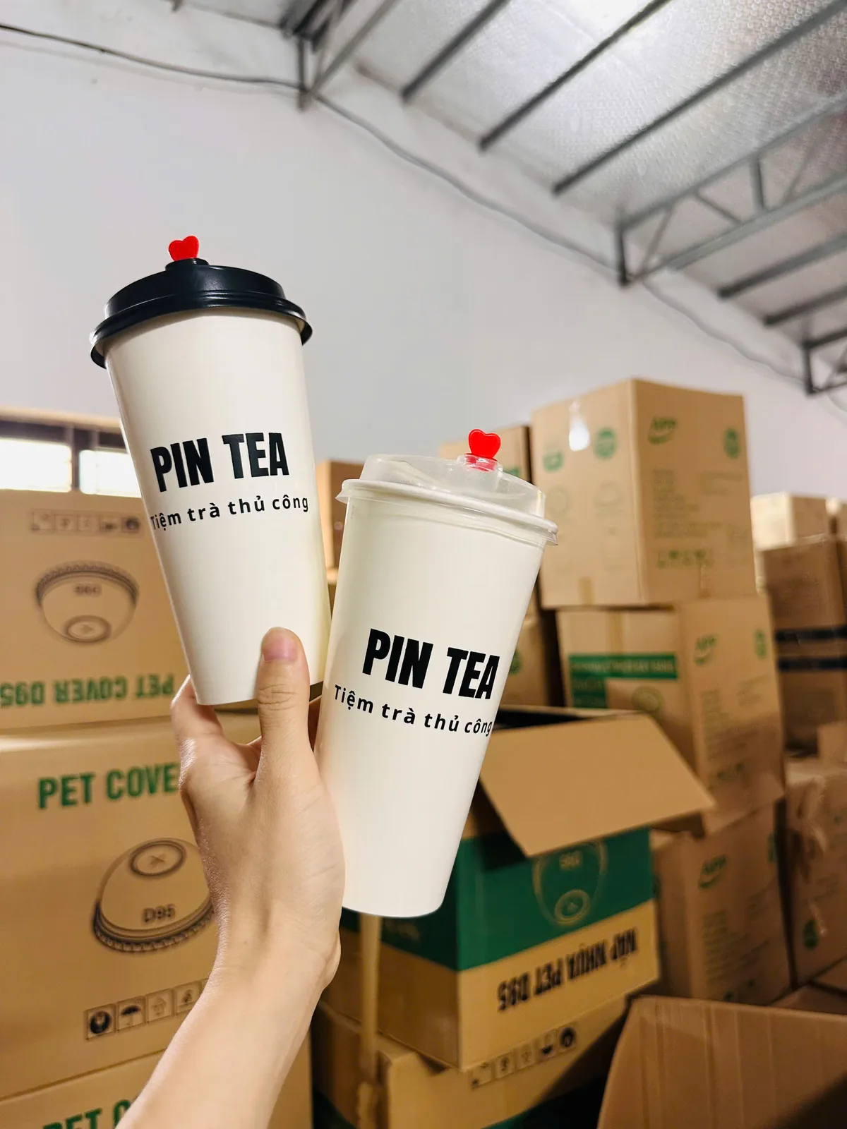 Mẫu cốc nhựa in logo thực tế tại xưởng In Hương Lan